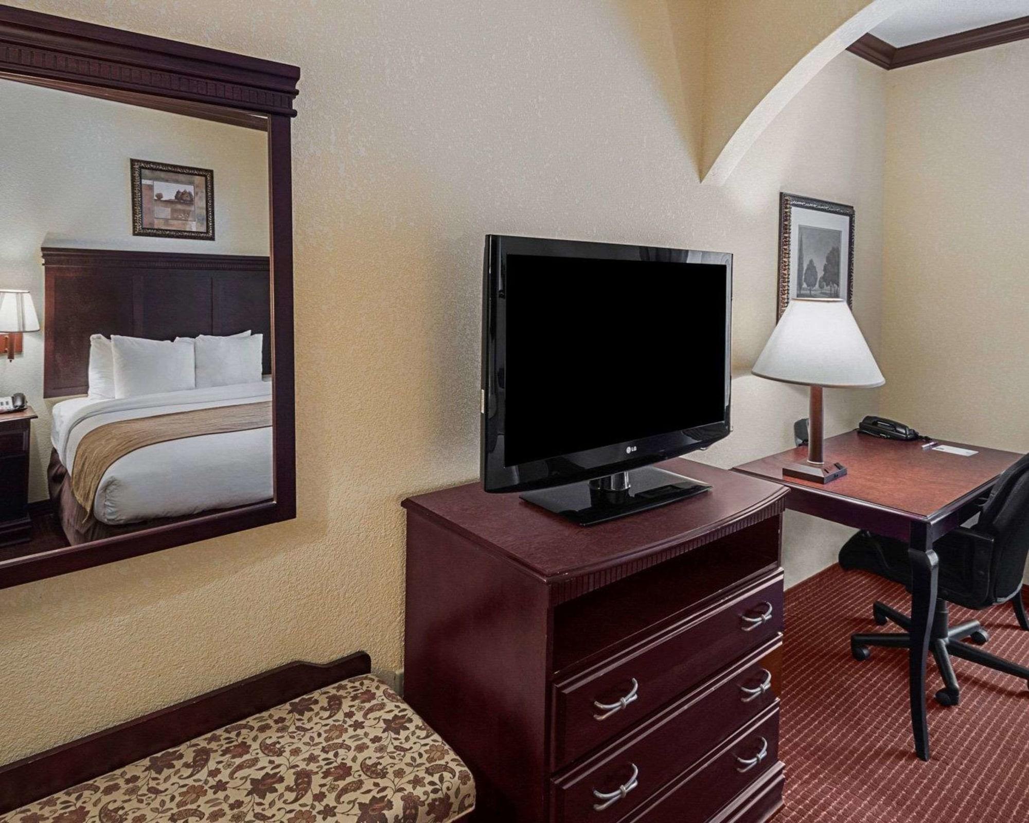 Comfort Suites Lufkin Buitenkant foto