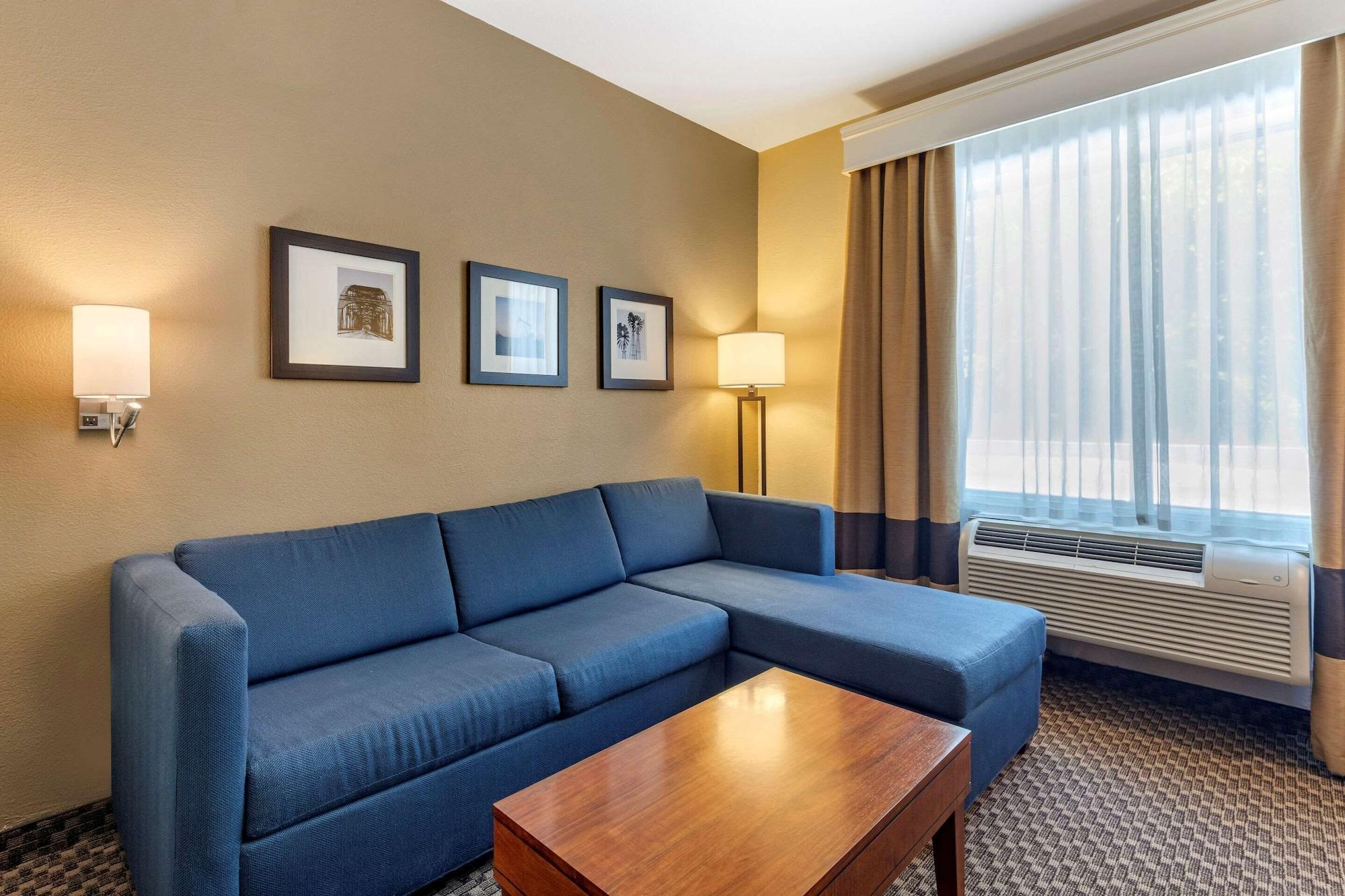Comfort Suites Lufkin Buitenkant foto